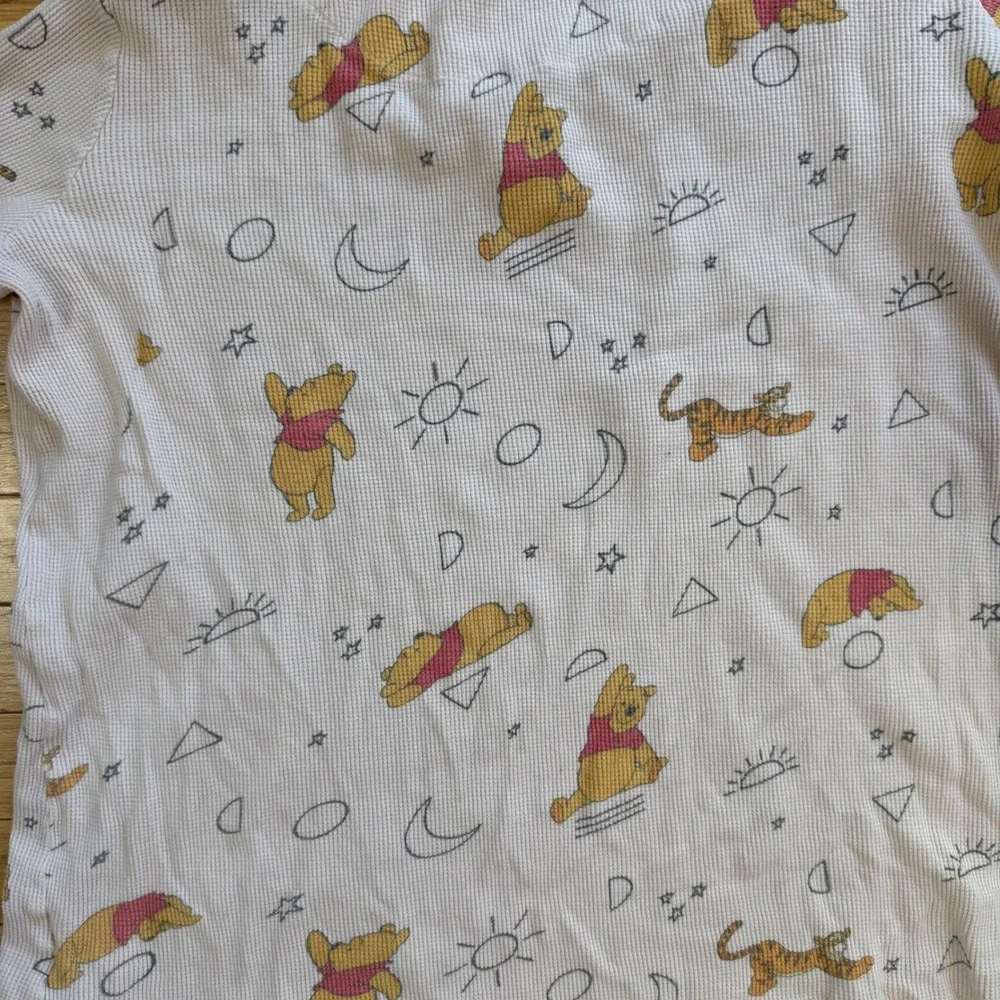 Disney Winnie the Pooh Tigger Waffle Knit Thermal Pajama Top White XL Loungewear - Picture 8 of 9